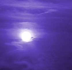A Moon beams